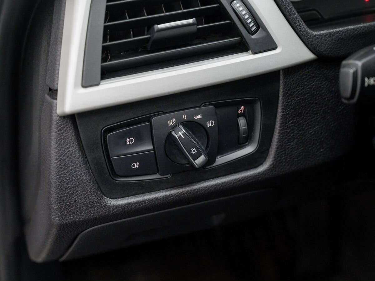 Купить БМВ 3 серии, 2016, 188 888 км.. Фото: #15