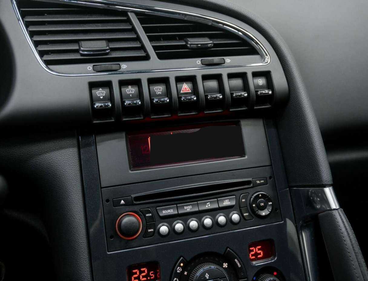 Купить Пежо 3008, 2012, 143 593 км.. Фото: #19