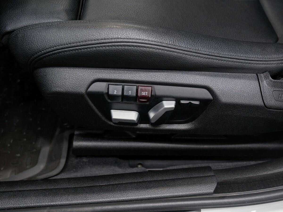 Купить БМВ 3 серии, 2017, 135 000 км.. Фото: #19