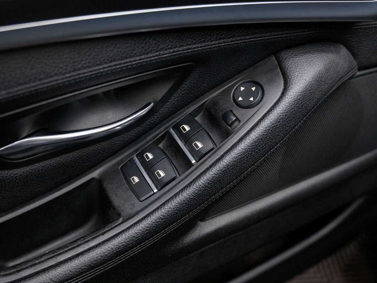 Купить БМВ 5 серии, 2013, 196 000 км.. Фото: #14