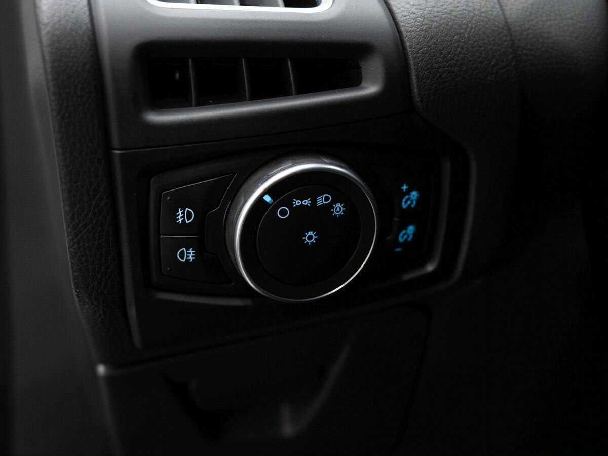 Купить Форд Фокус, 2017, 163 222 км.. Фото: #15