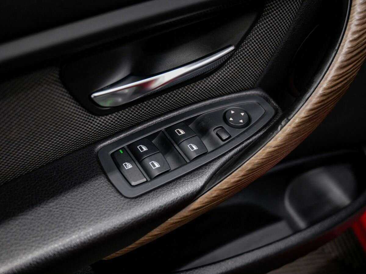 Купить БМВ 3 серии, 2012, 172 807 км.. Фото: #11