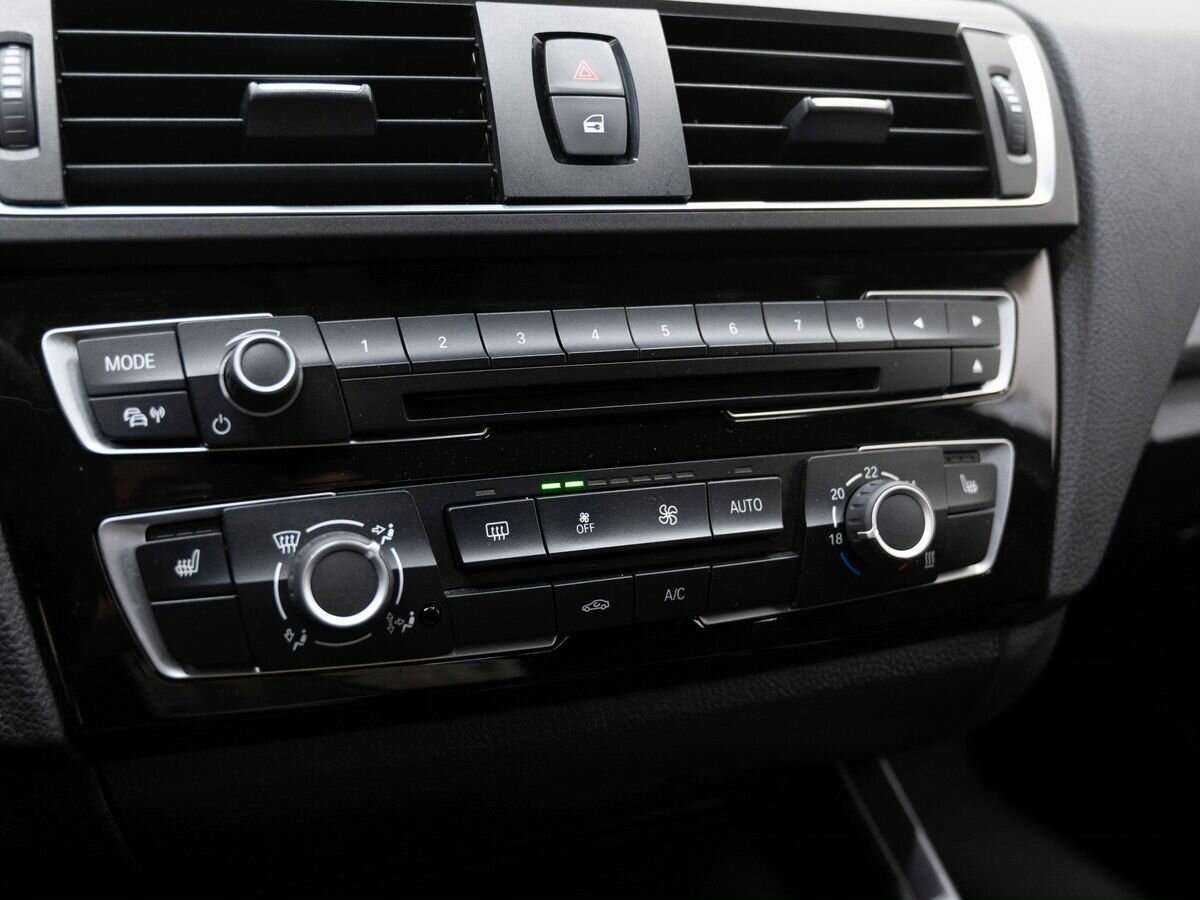 Купить БМВ 1 серии, 2017, 112 000 км.. Фото: #16