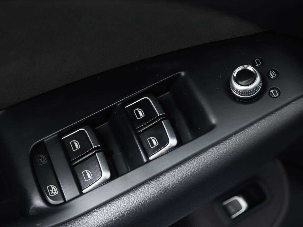 Купить Ауди К5, 2014, 119 000 км.. Фото: #17