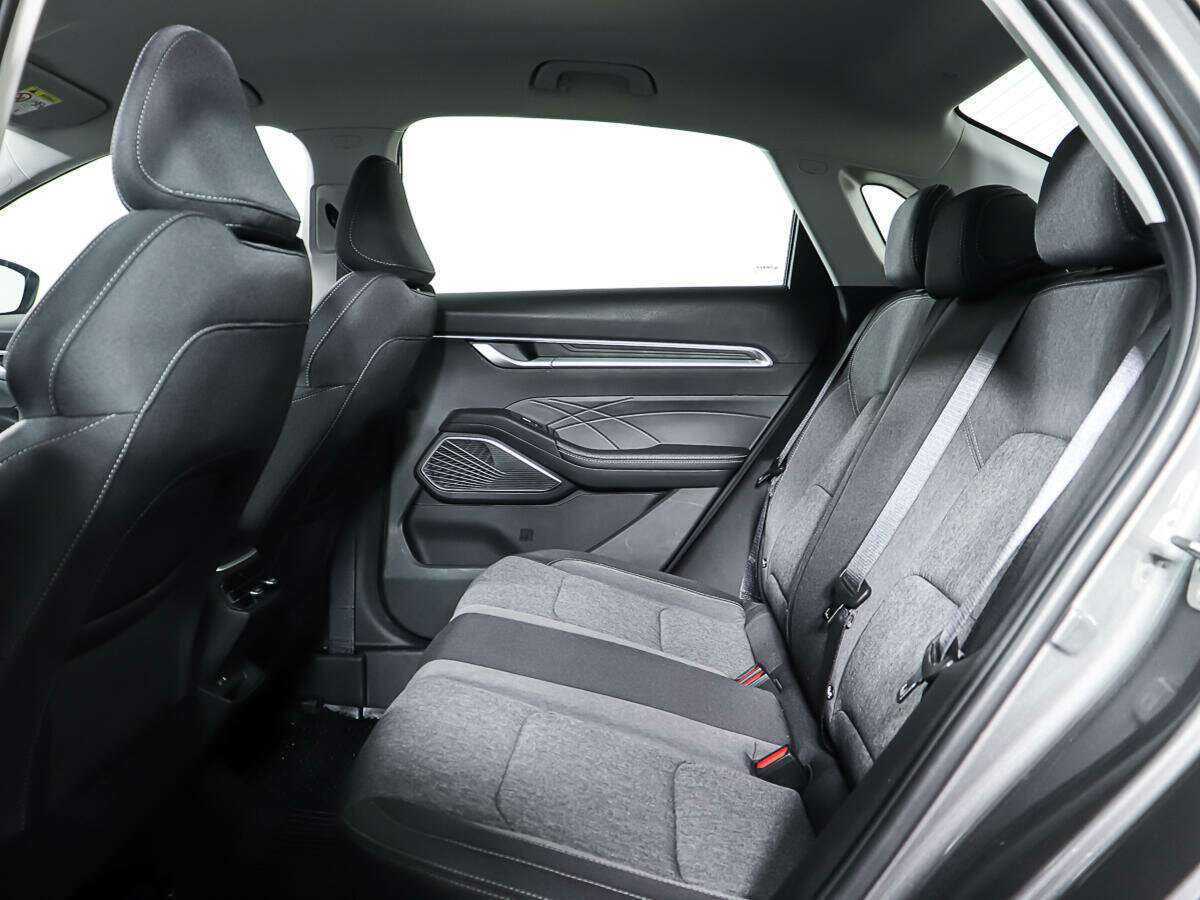 Купить Джили Эмгранд, 2023, 19 209 км.. Фото: #9