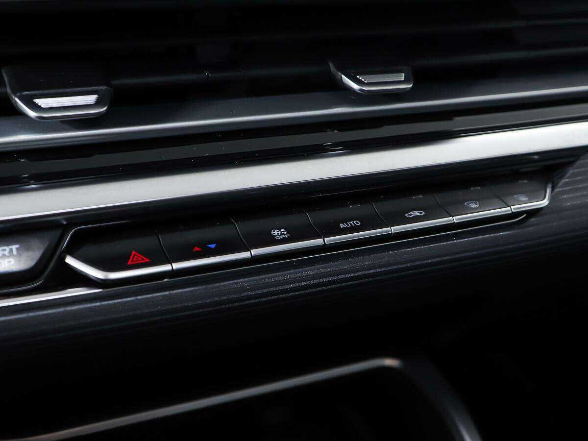 Купить Джили Эмгранд, 2023, 19 209 км.. Фото: #17