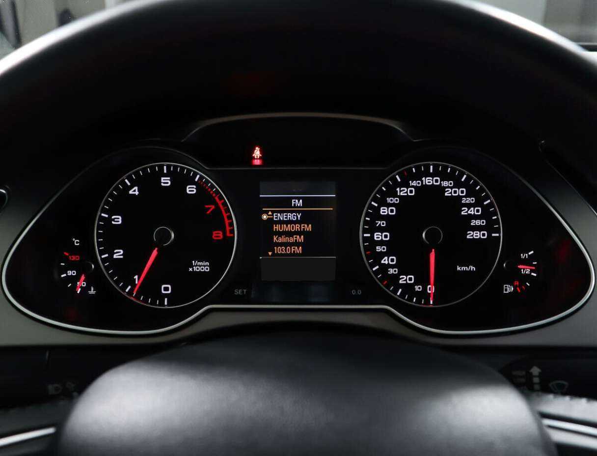 Купить Ауди А4, 2014, 93 694 км.. Фото: #15