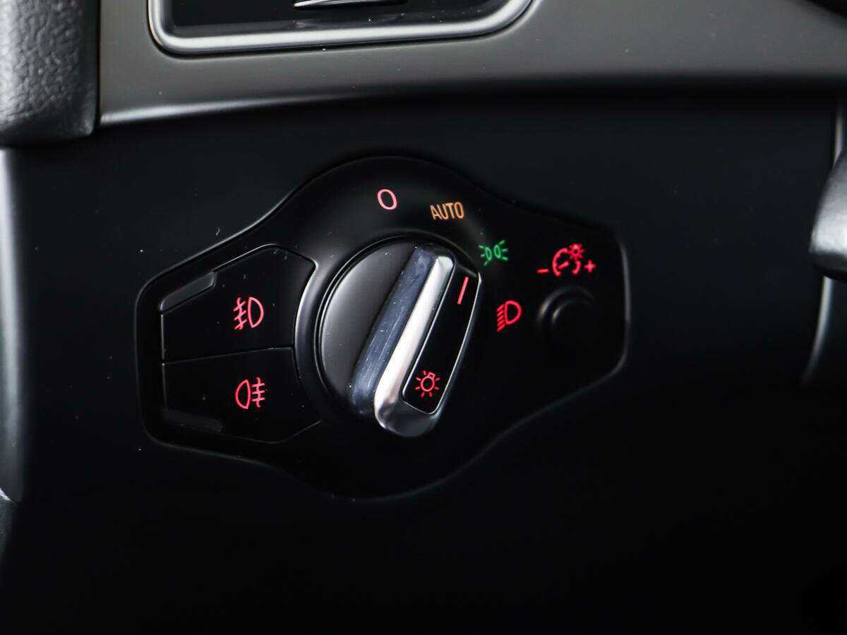 Купить Ауди А4, 2014, 93 694 км.. Фото: #18