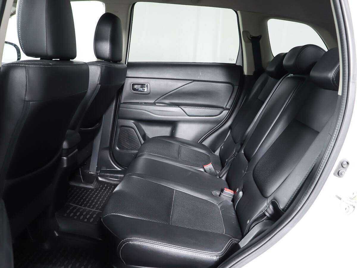 Купить Митсубиши Оутлэндер, 2016, 100 062 км.. Фото: #8