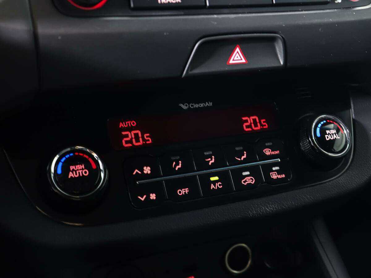 Купить Киа Спортейдж, 2012, 96 024 км.. Фото: #18