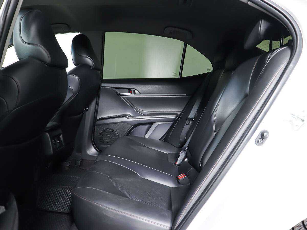 Купить Тойота Камри, 2018, 130 938 км.. Фото: #9