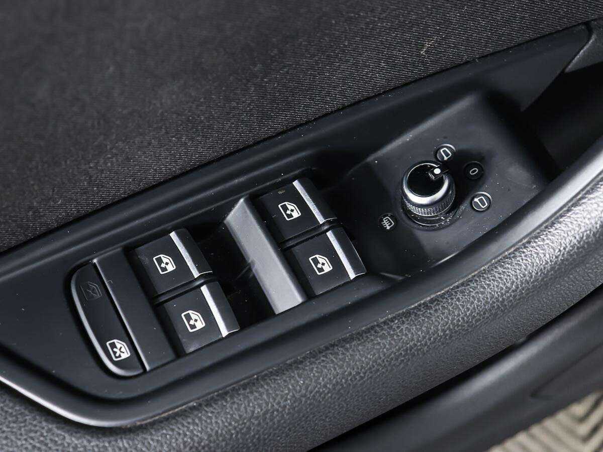 Купить Ауди А4, 2015, 98 000 км.. Фото: #16