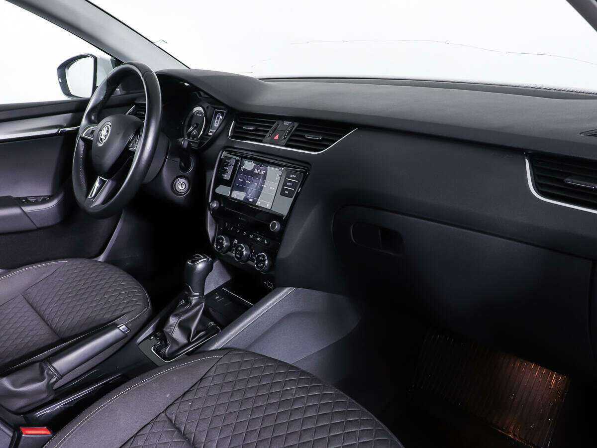 Купить Шкода Октавия, 2018, 53 200 км.. Фото: #9