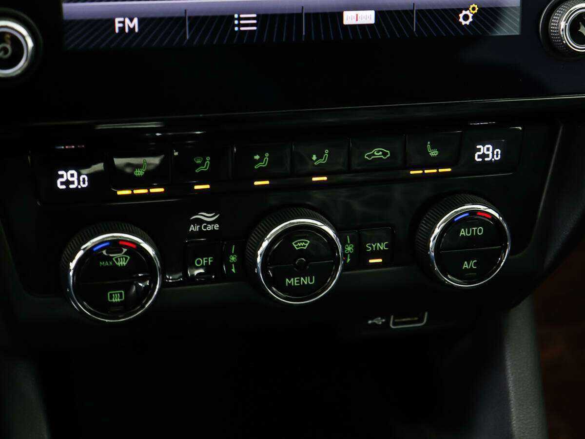 Купить Шкода Октавия, 2020, 49 874 км.. Фото: #15