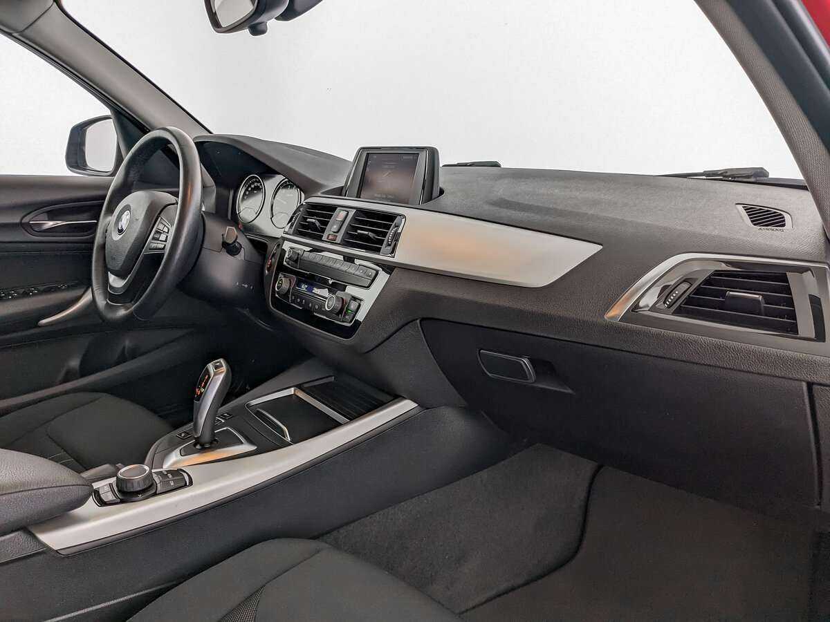 Купить БМВ 1 серии, 2017, 72 778 км.. Фото: #8