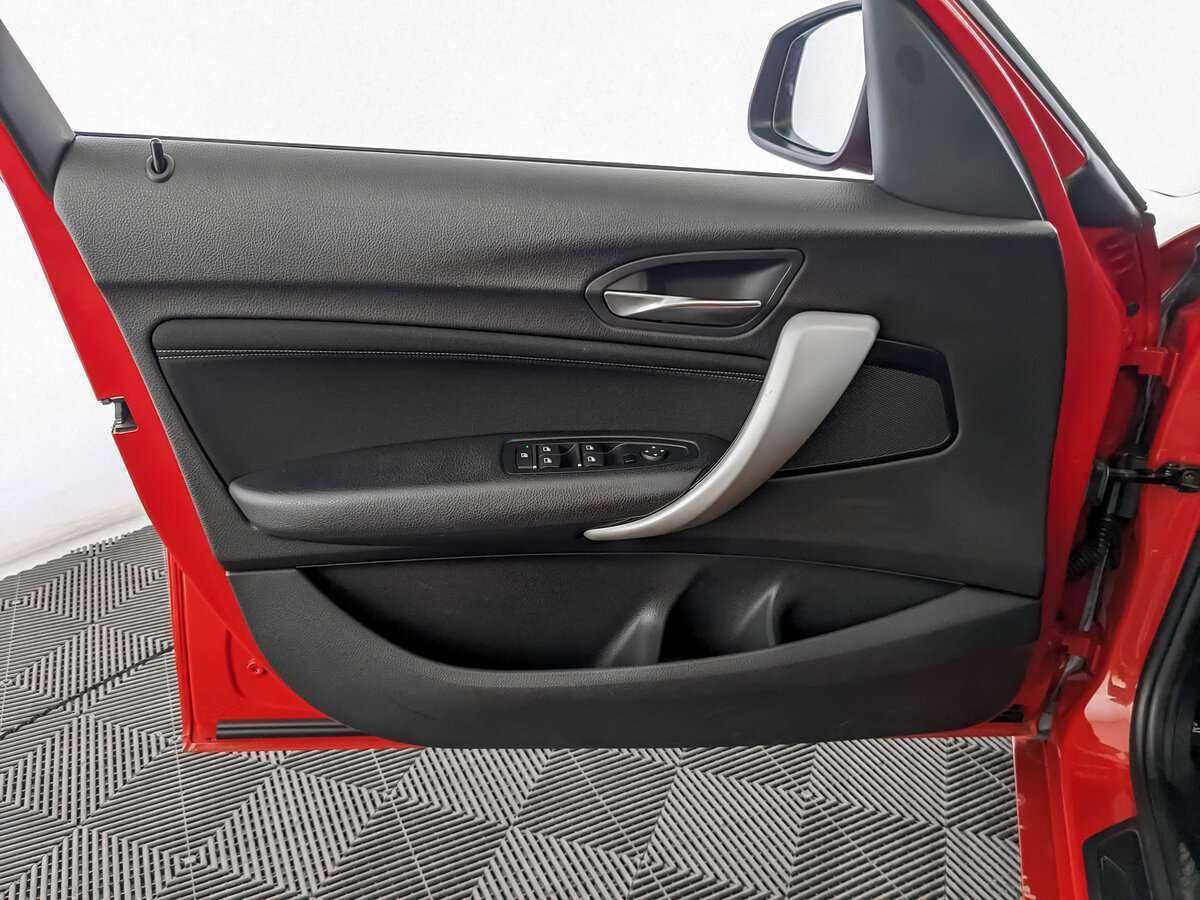 Купить БМВ 1 серии, 2017, 72 778 км.. Фото: #14