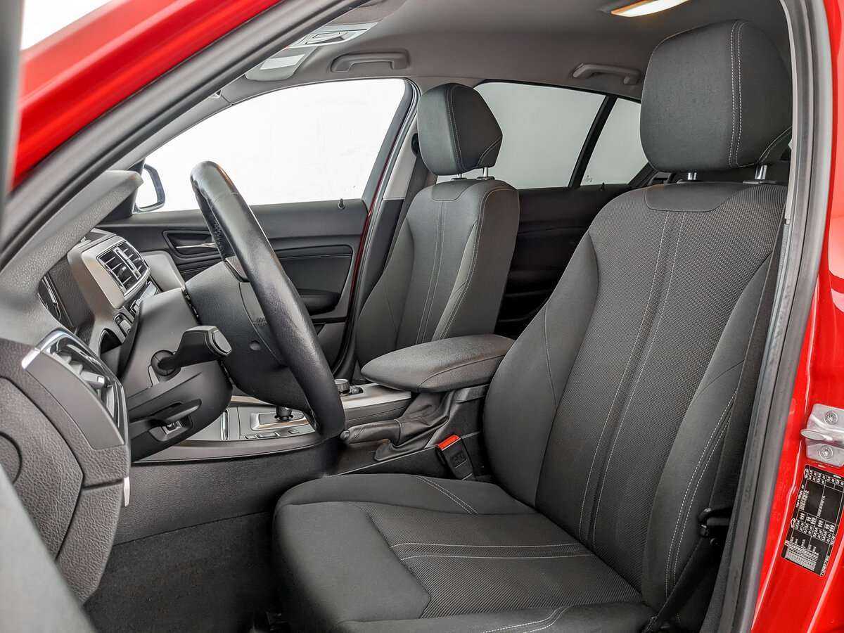 Купить БМВ 1 серии, 2017, 72 778 км.. Фото: #15