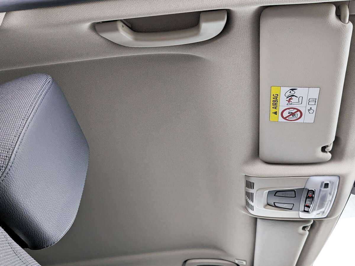 Купить БМВ 3 серии, 2017, 117 684 км.. Фото: #16