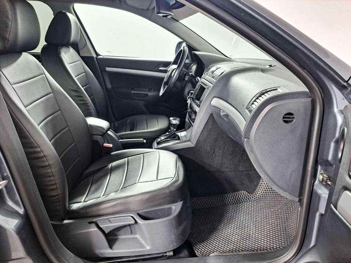 Купить Шкода Октавия, 2012, 181 399 км.. Фото: #7