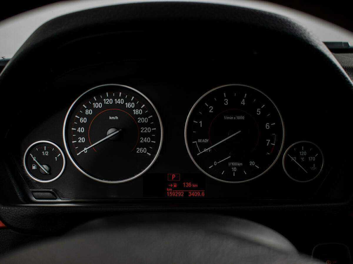 Купить БМВ 3 серии, 2014, 159 265 км.. Фото: #9