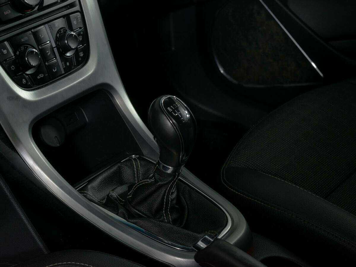 Купить Опель Астра, 2012, 184 154 км.. Фото: #14