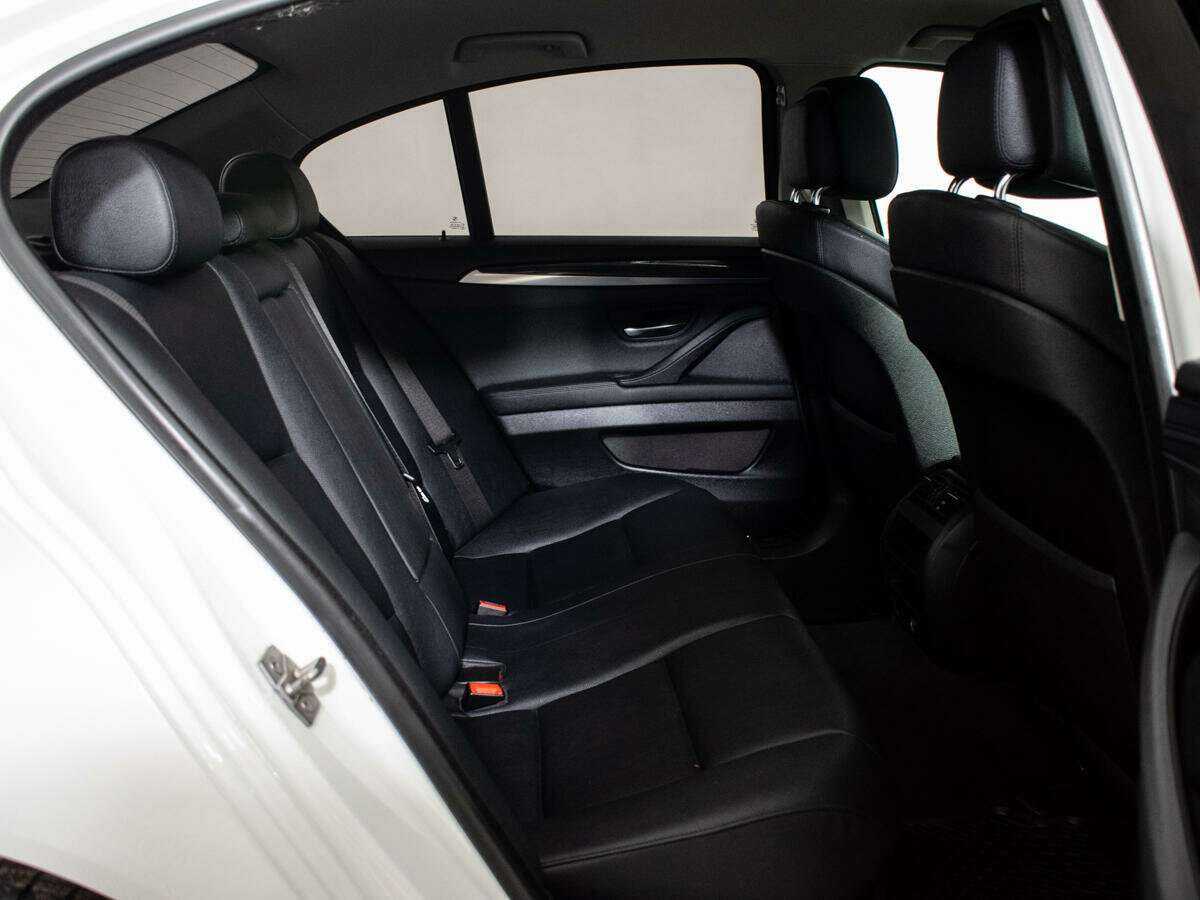 Купить БМВ 5 серии, 2012, 130 803 км.. Фото: #9