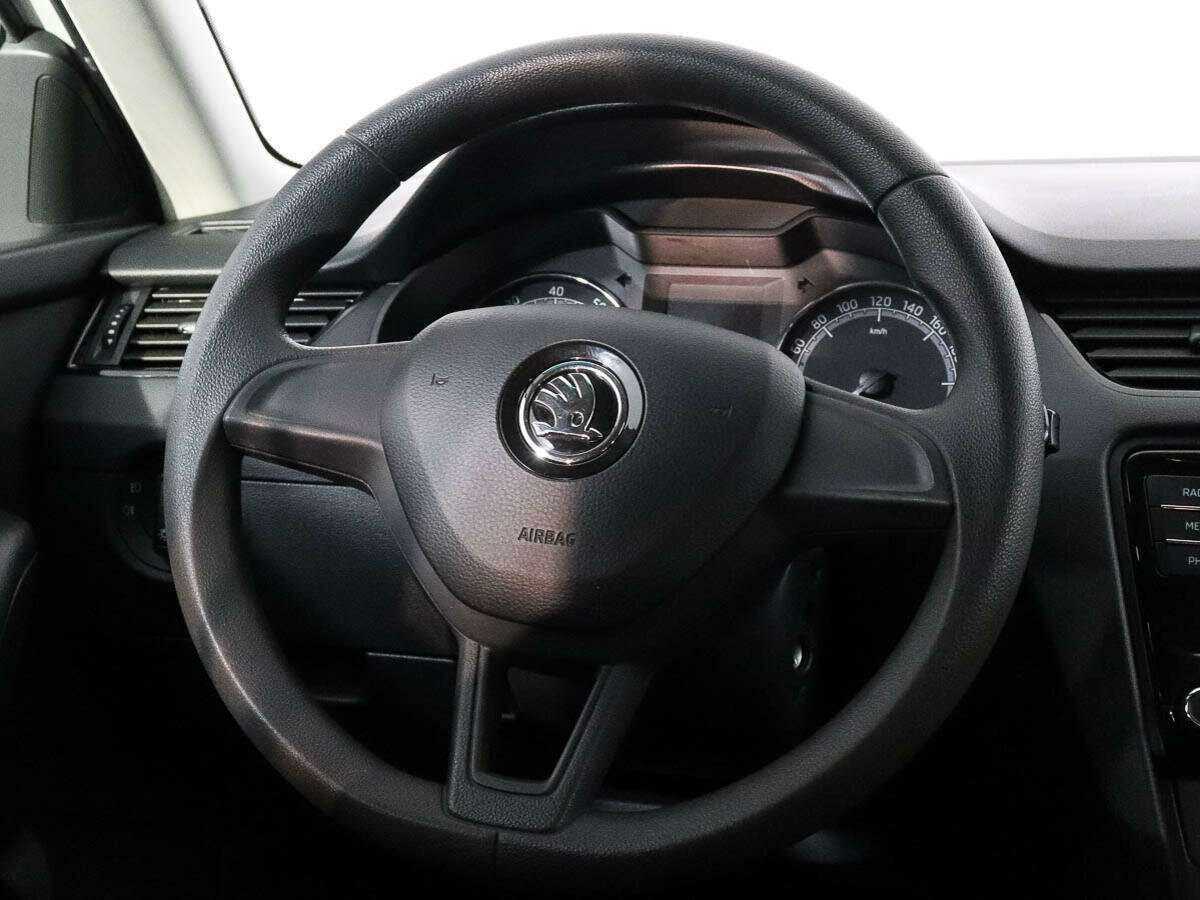 Купить Шкода Октавия, 2018, 75 133 км.. Фото: #10