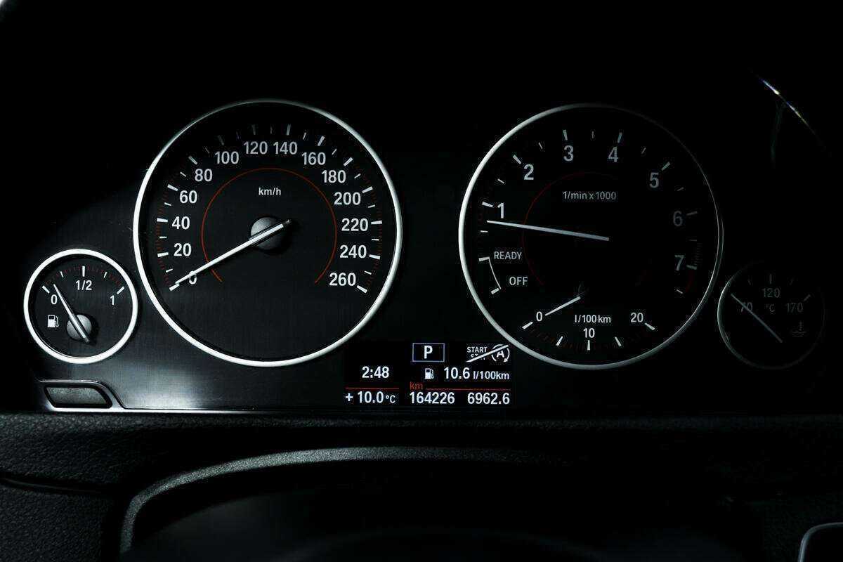 Купить БМВ 3 серии, 2014, 164 400 км.. Фото: #9