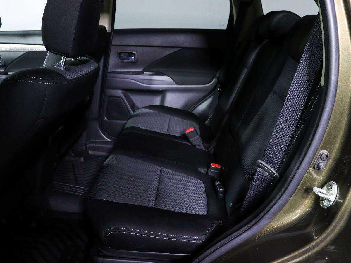 Купить Митсубиши Оутлэндер, 2018, 53 178 км.. Фото: #9