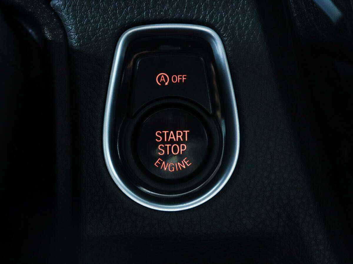 Купить БМВ 3 серии, 2017, 82 500 км.. Фото: #14