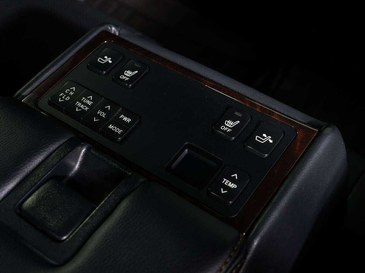 Купить Тойота Камри, 2017, 124 356 км.. Фото: #14