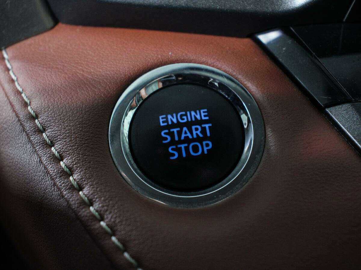 Купить Тойота Рав4, 2014, 127 941 км.. Фото: #15