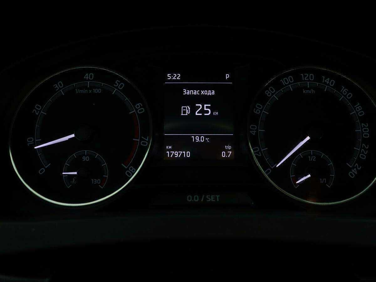 Купить Шкода Рапид, 2017, 179 376 км.. Фото: #8