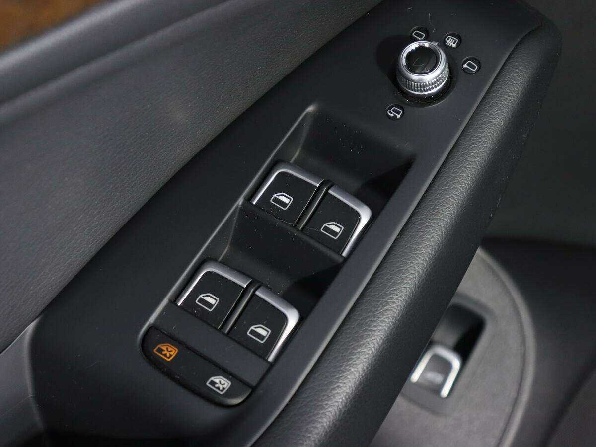 Купить Ауди К5, 2015, 149 351 км.. Фото: #17