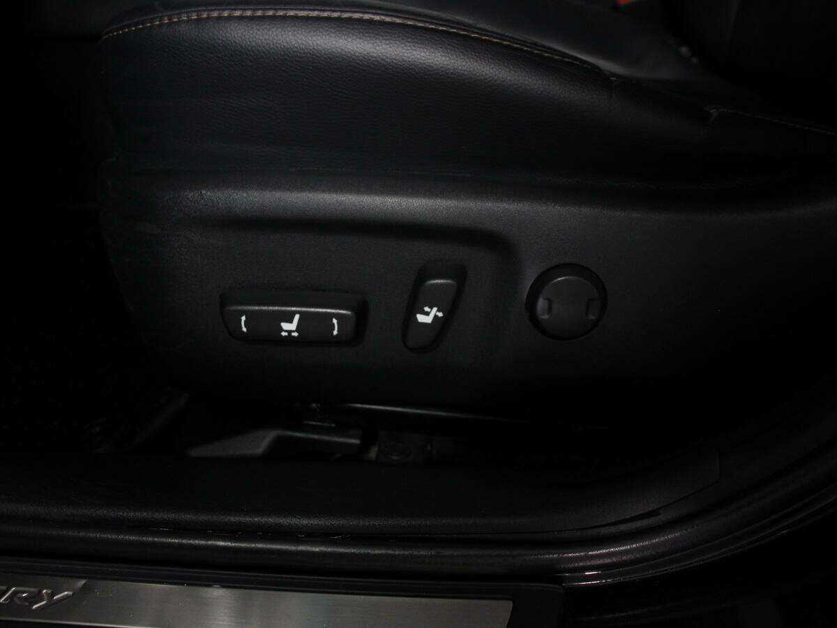 Купить Тойота Камри, 2018, 101 050 км.. Фото: #18