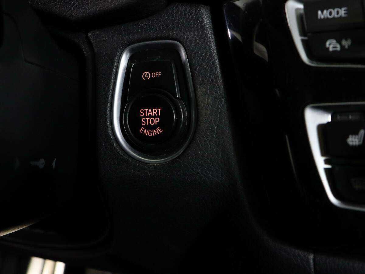 Купить БМВ 3 серии, 2016, 139 605 км.. Фото: #19