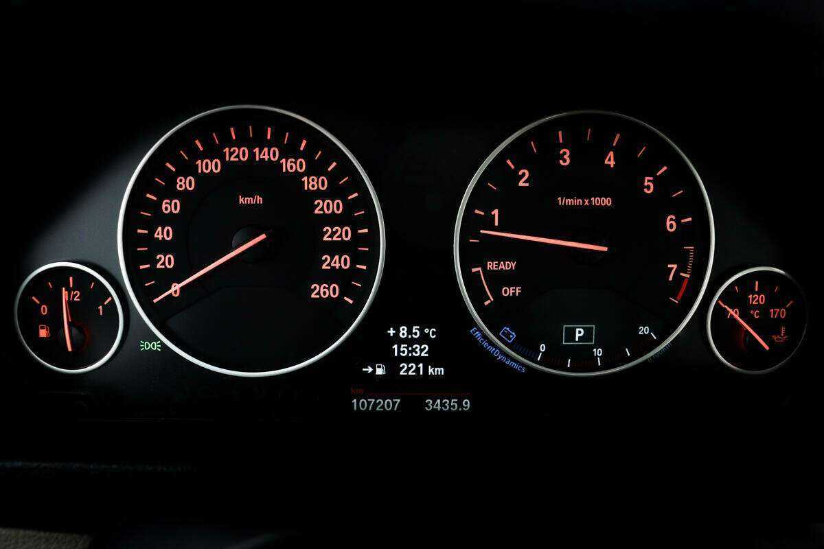 Купить БМВ 3 серии, 2012, 107 206 км.. Фото: #9