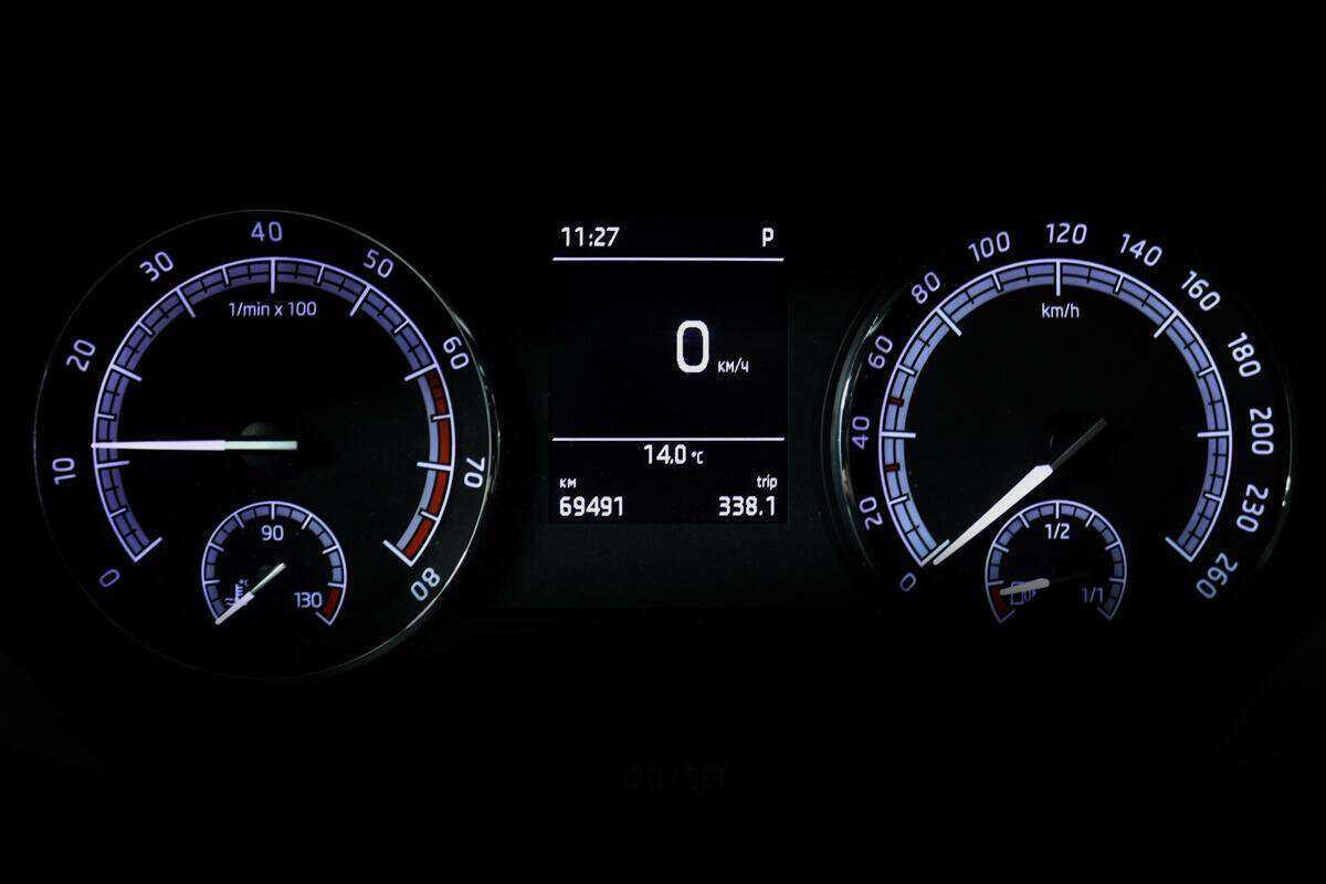 Купить Шкода Карок, 2020, 69 200 км.. Фото: #9