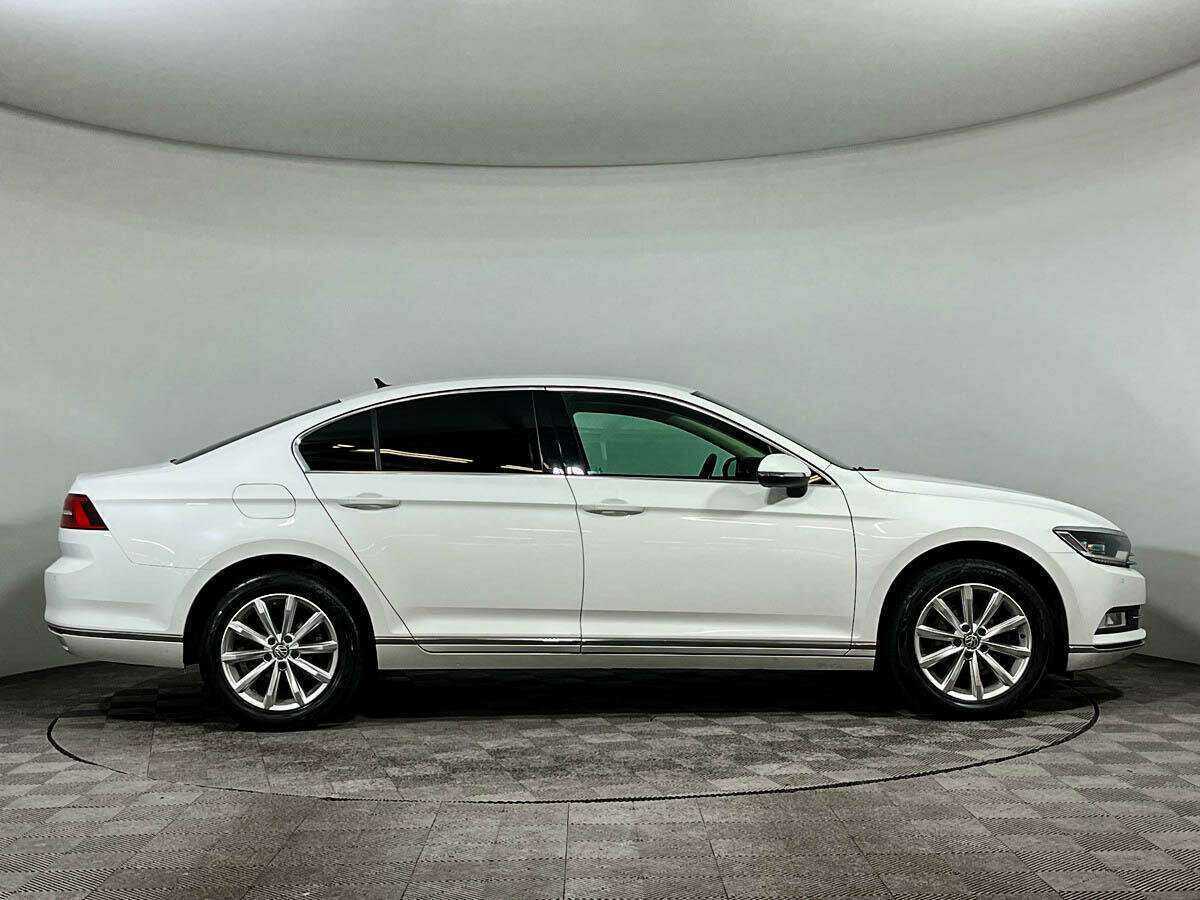 Купить Фольксваген Пассат, 2017, 106 250 км.. Фото: #3