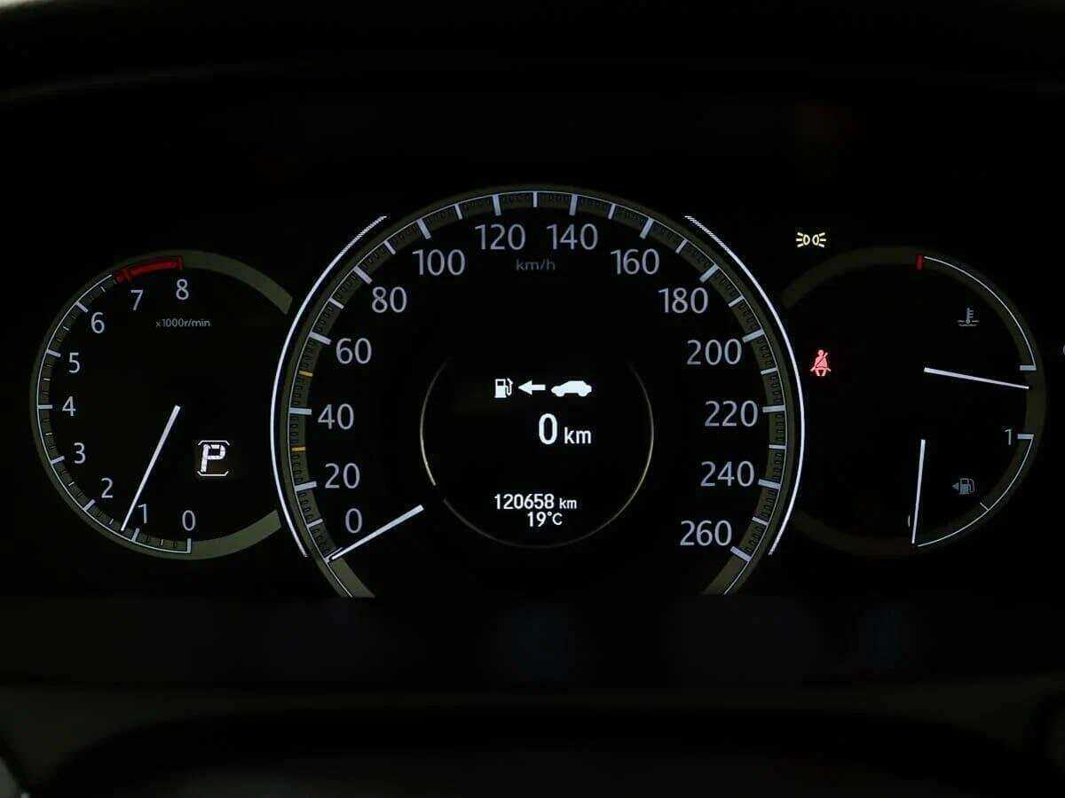 Купить Хонда Аккорд, 2013, 120 001 км.. Фото: #10