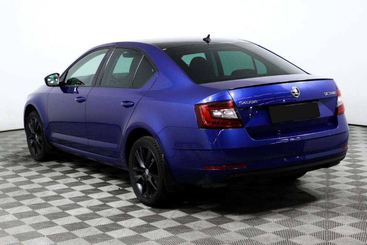 Купить Шкода Октавия, 2018, 135 479 км.. Фото: #6