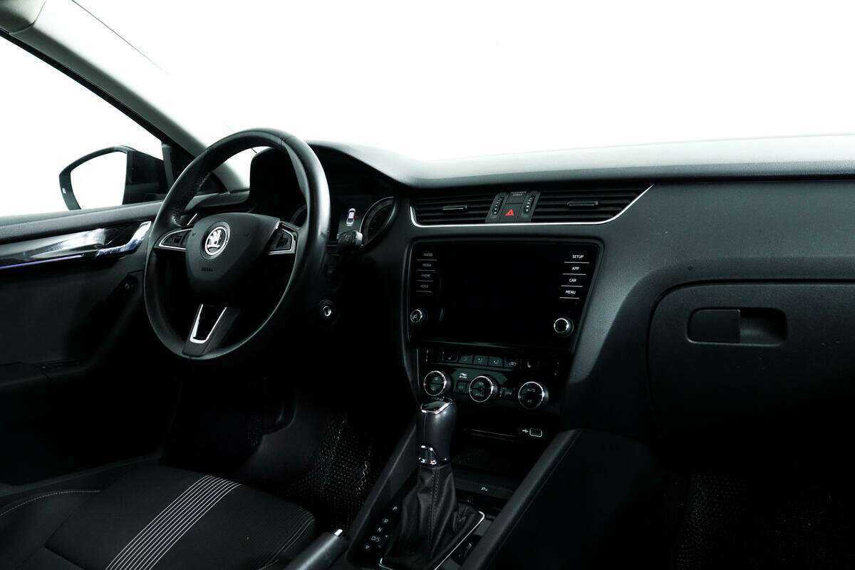 Купить Шкода Октавия, 2018, 135 479 км.. Фото: #8