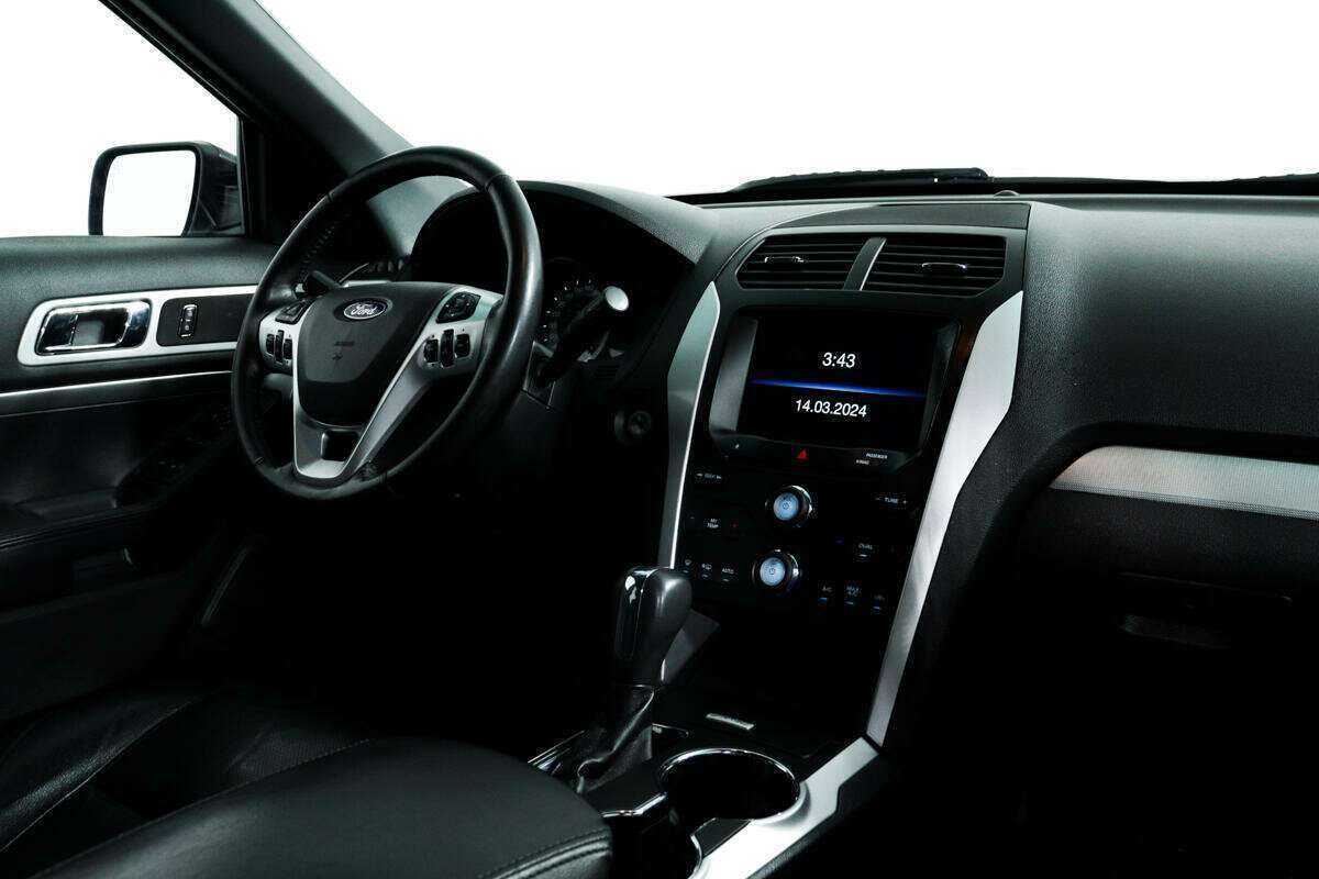 Купить Форд Експлорер, 2015, 130 979 км.. Фото: #8