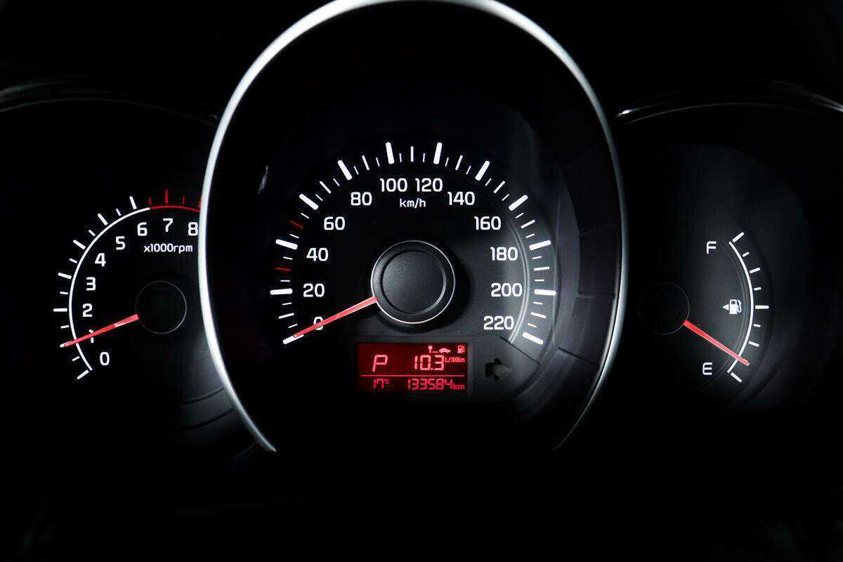 Купить Киа Рио, 2017, 133 583 км.. Фото: #9