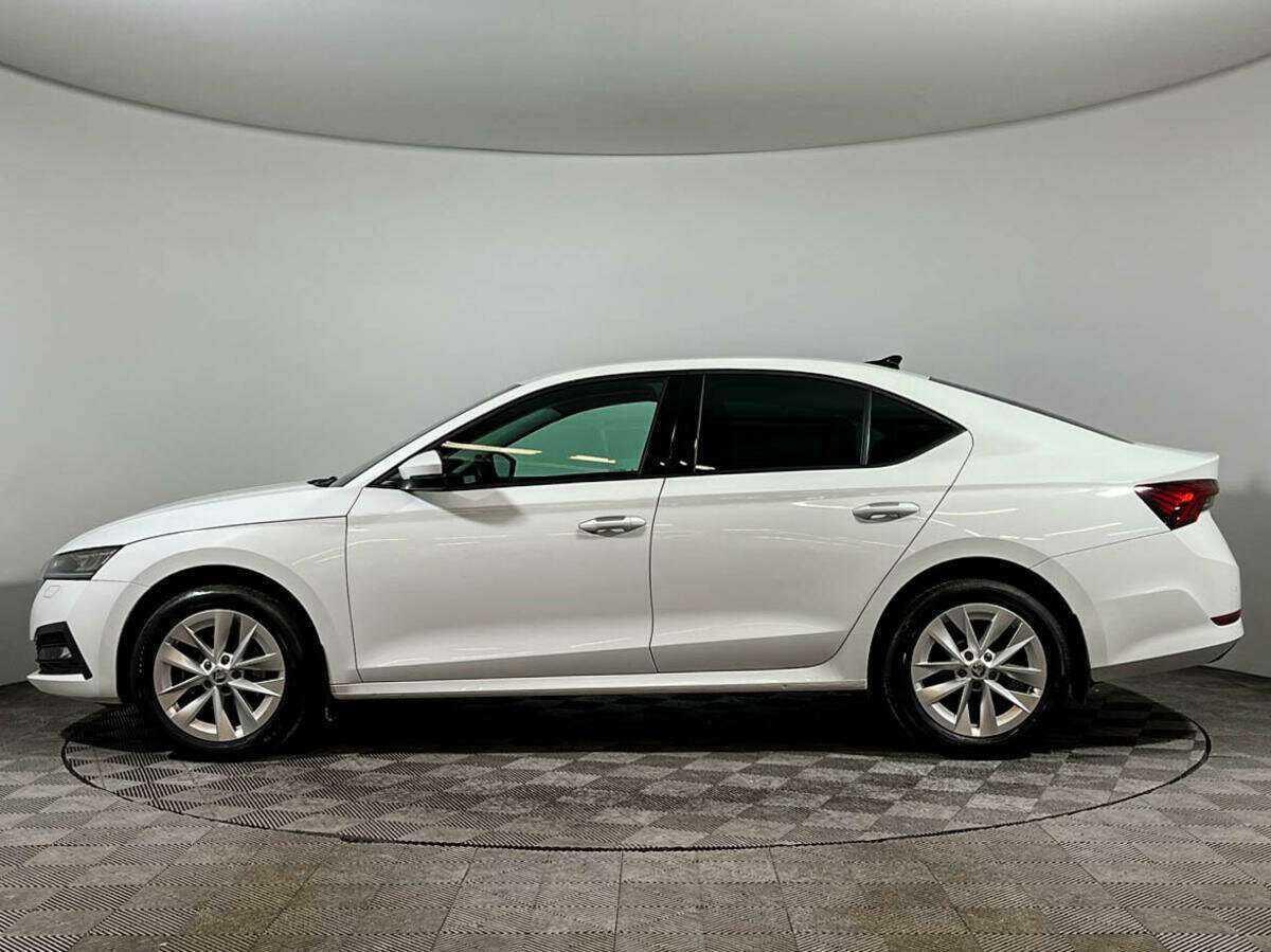 Купить Шкода Октавия, 2020, 52 610 км.. Фото: #7