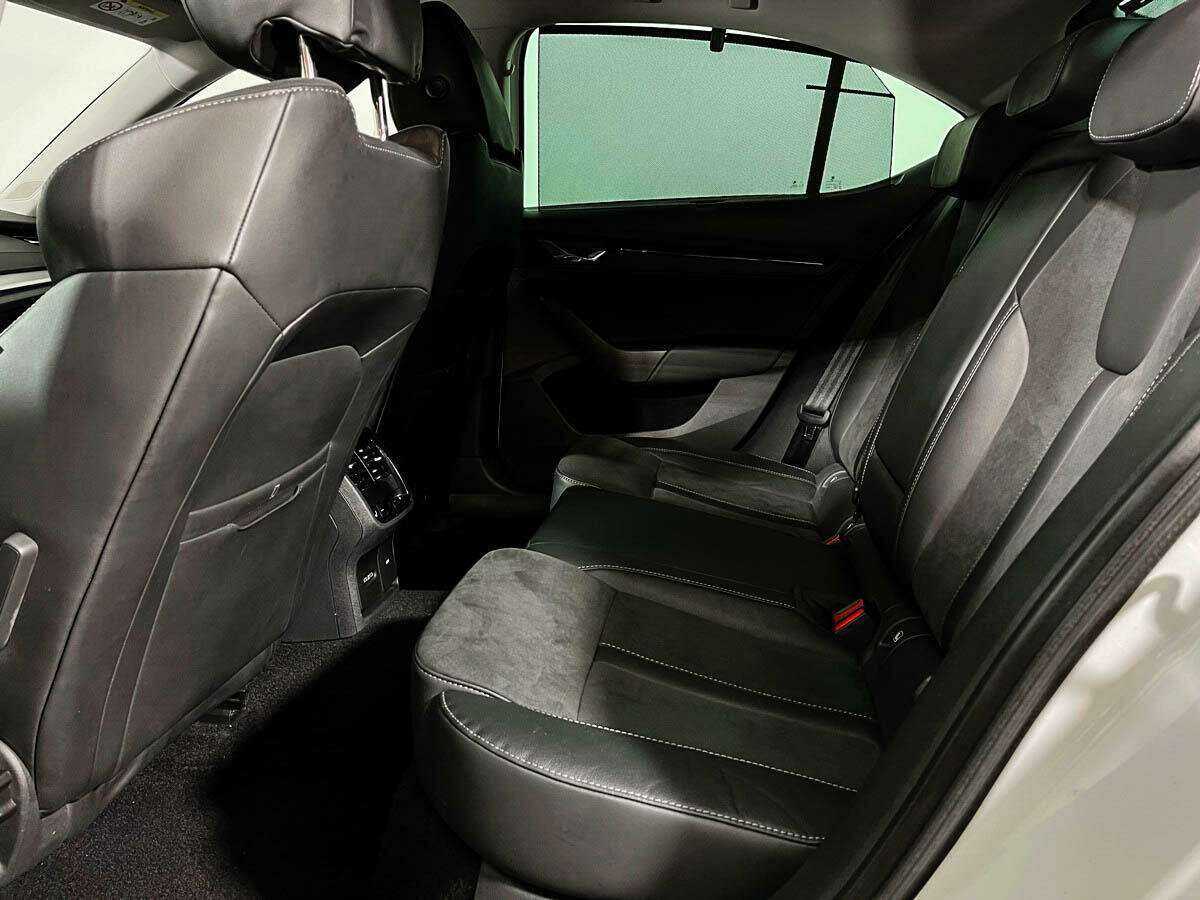 Купить Шкода Октавия, 2020, 52 610 км.. Фото: #9