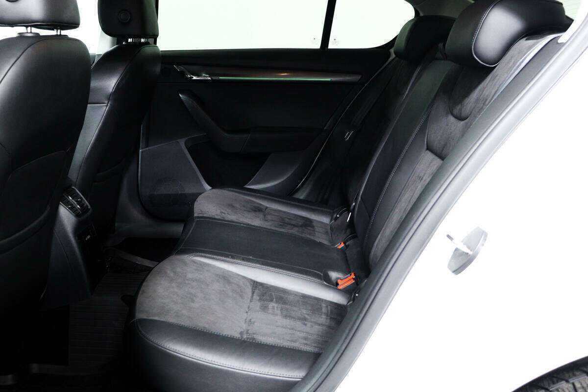 Купить Шкода Октавия, 2017, 112 981 км.. Фото: #11