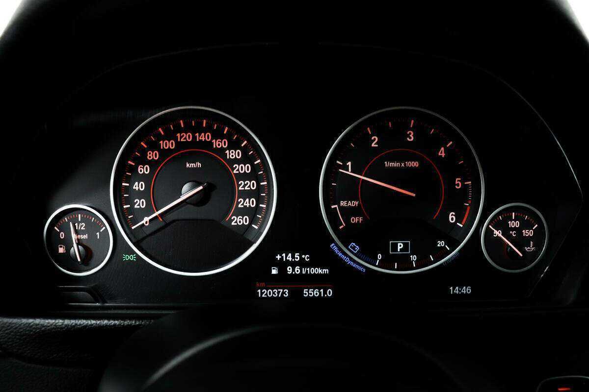 Купить БМВ 3 серии, 2016, 120 371 км.. Фото: #9