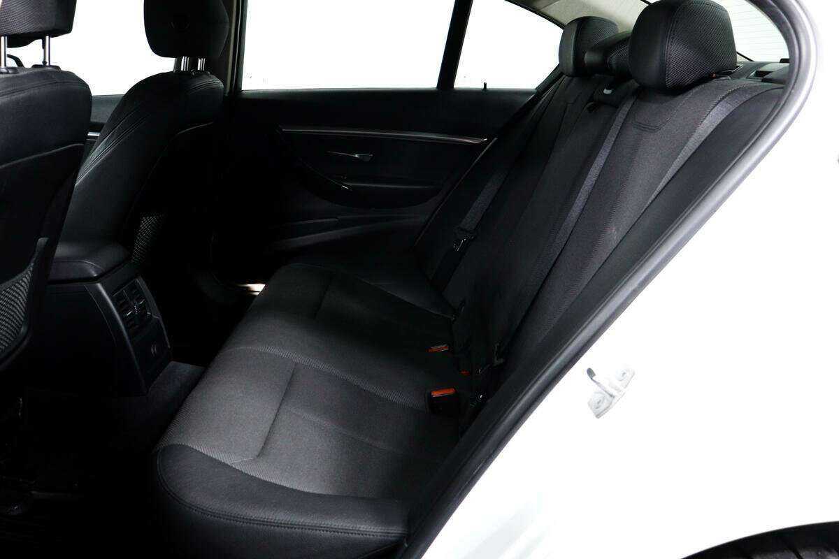 Купить БМВ 3 серии, 2016, 120 371 км.. Фото: #11