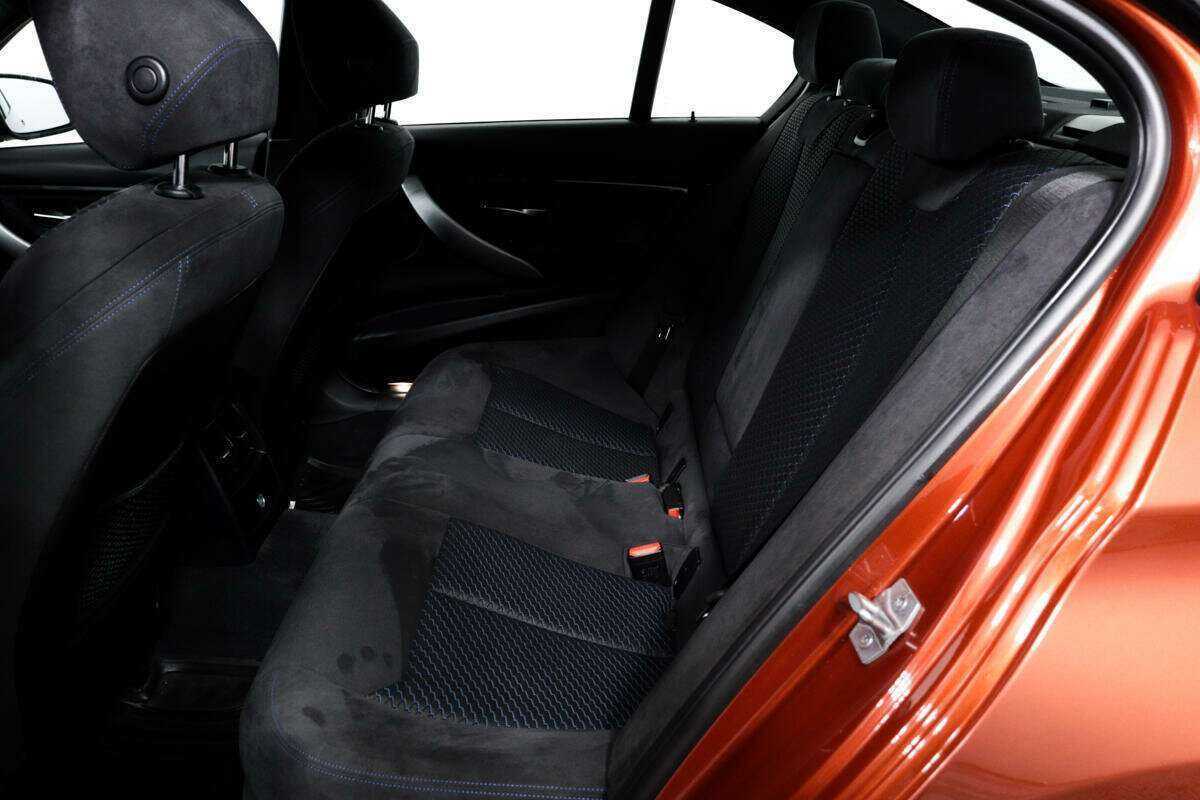 Купить БМВ 3 серии, 2018, 165 656 км.. Фото: #11